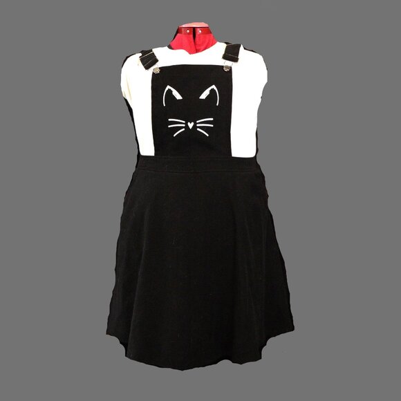 Black Cat Pinafore - Picture 1 of 2